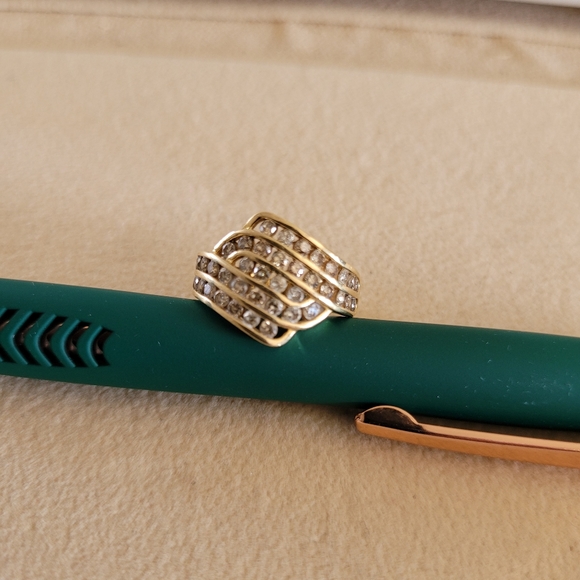 Diamond 1carat ring - Picture 2 of 7